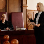 Odpowiedzialność prawna w ochronie środowiska – niezbędne informacje i praktyczne wskazówki